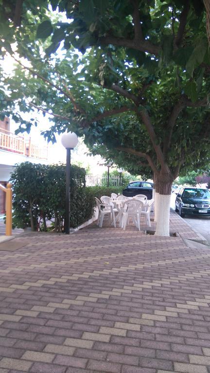 Hotel Aidipsos لوترا إديبسو المظهر الخارجي الصورة